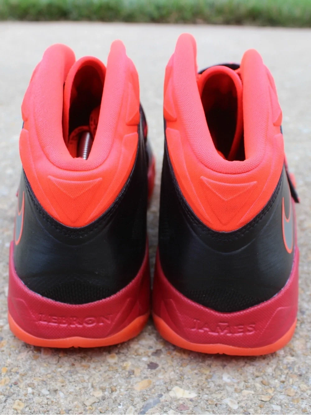 Nike LeBron Soldier 7 Black/Orange/Red Basketball Sneaker Sz 13